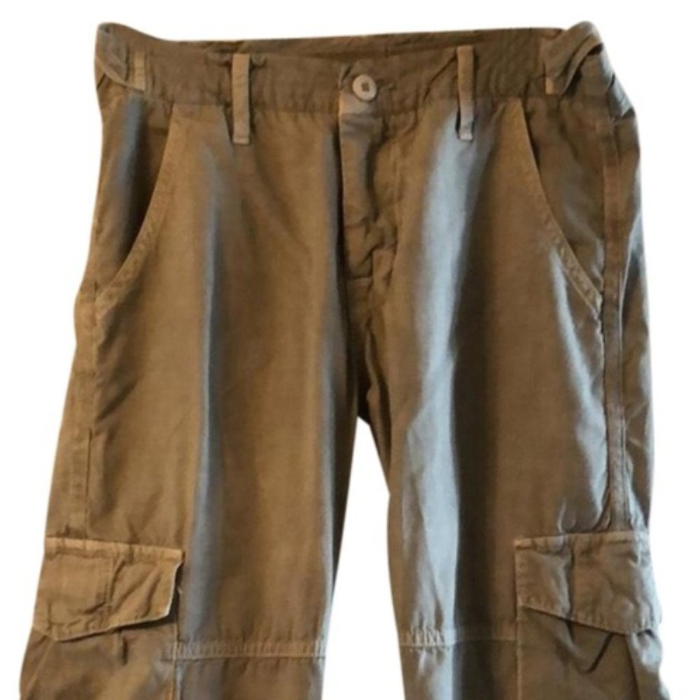 Cargo Bottoms